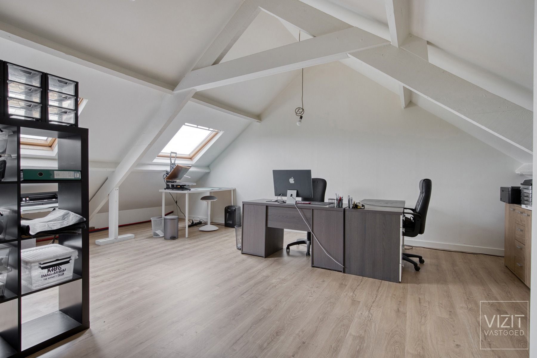 Halfopen woning met tuin, kelder en drie slaapkamers foto 15