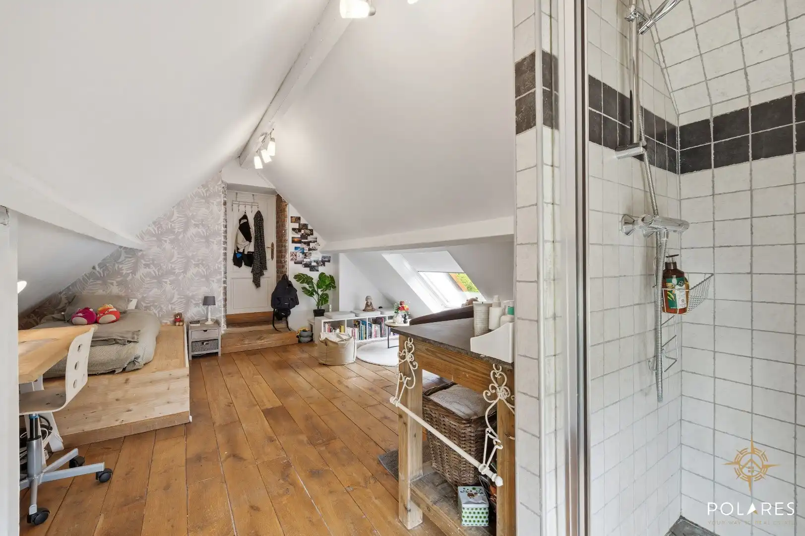 Unieke dubbelwoonst op 35are! foto 19