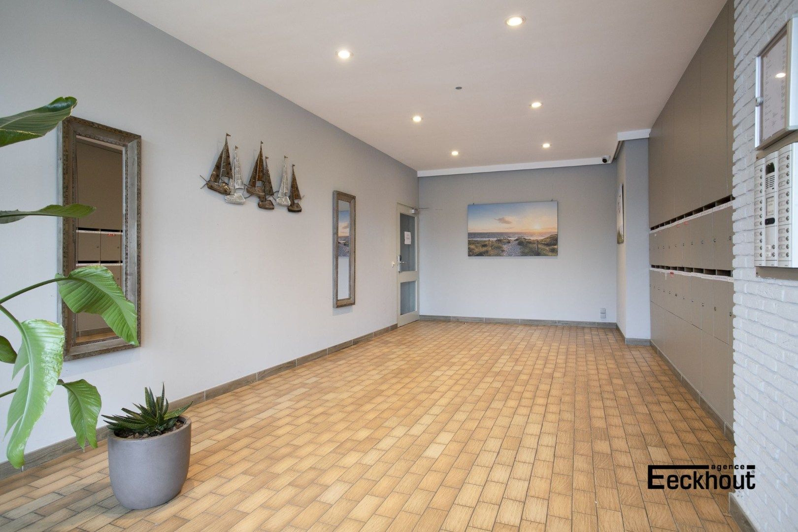 Ruim appartement met terras en open zicht in Bredene foto 19