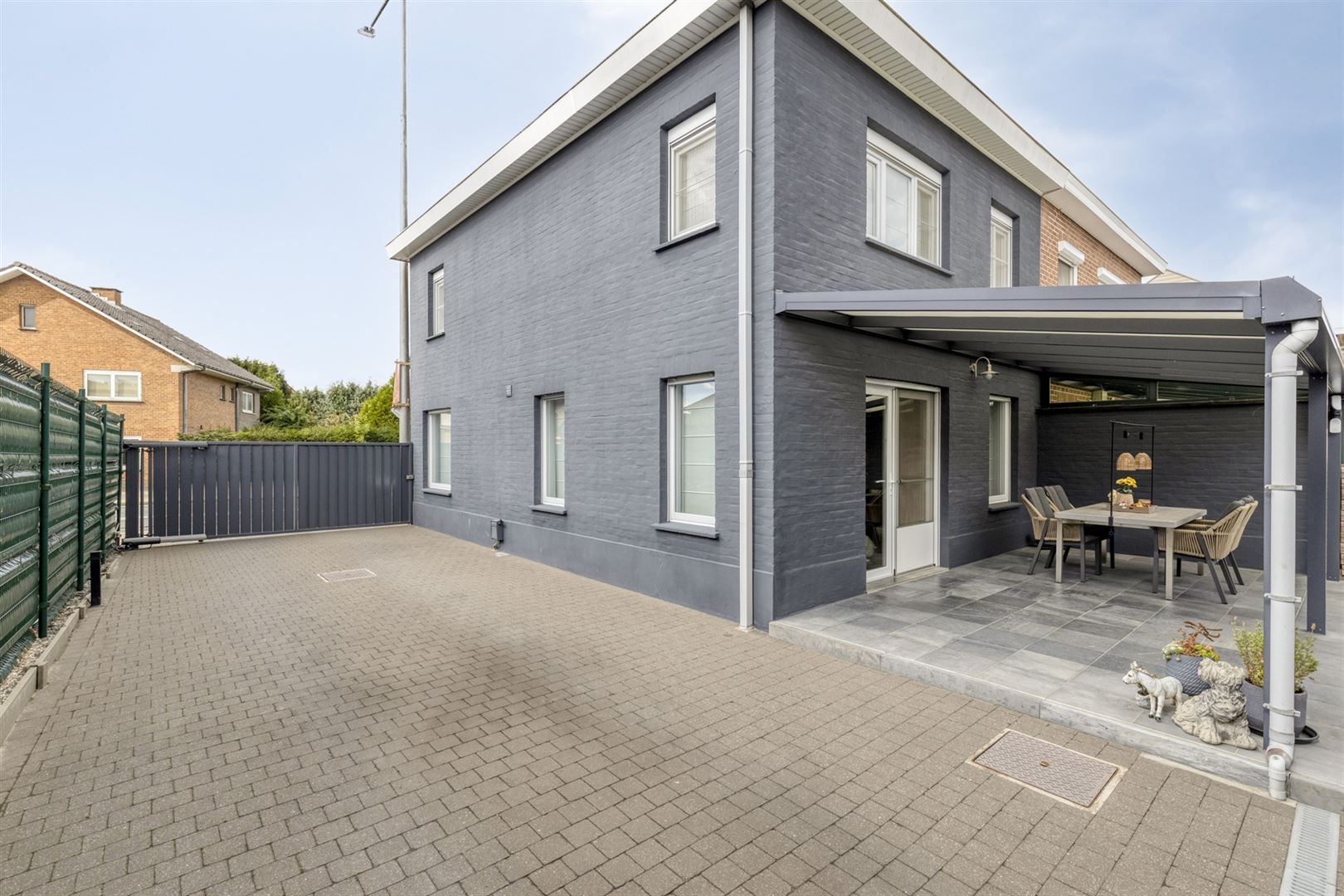 Verzorgde woning met 3 slpk en garage foto 20