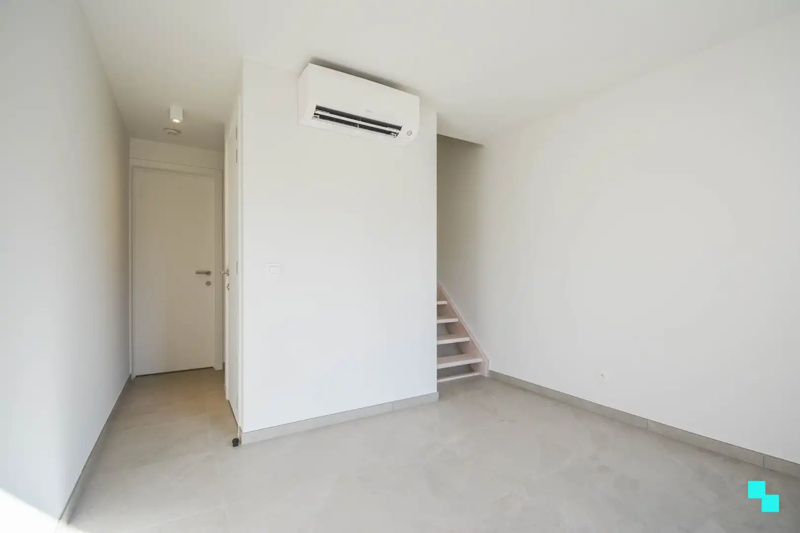 Stijlvolle hernieuwbouwwoning (BEN) met 2 slaapkamers - stadscentrum foto 13