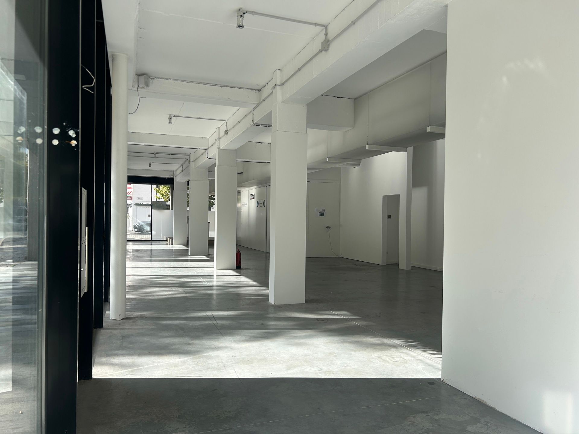 commerciële ruimte ca 203 m² op top zichtlocatie op Eilandje foto 9