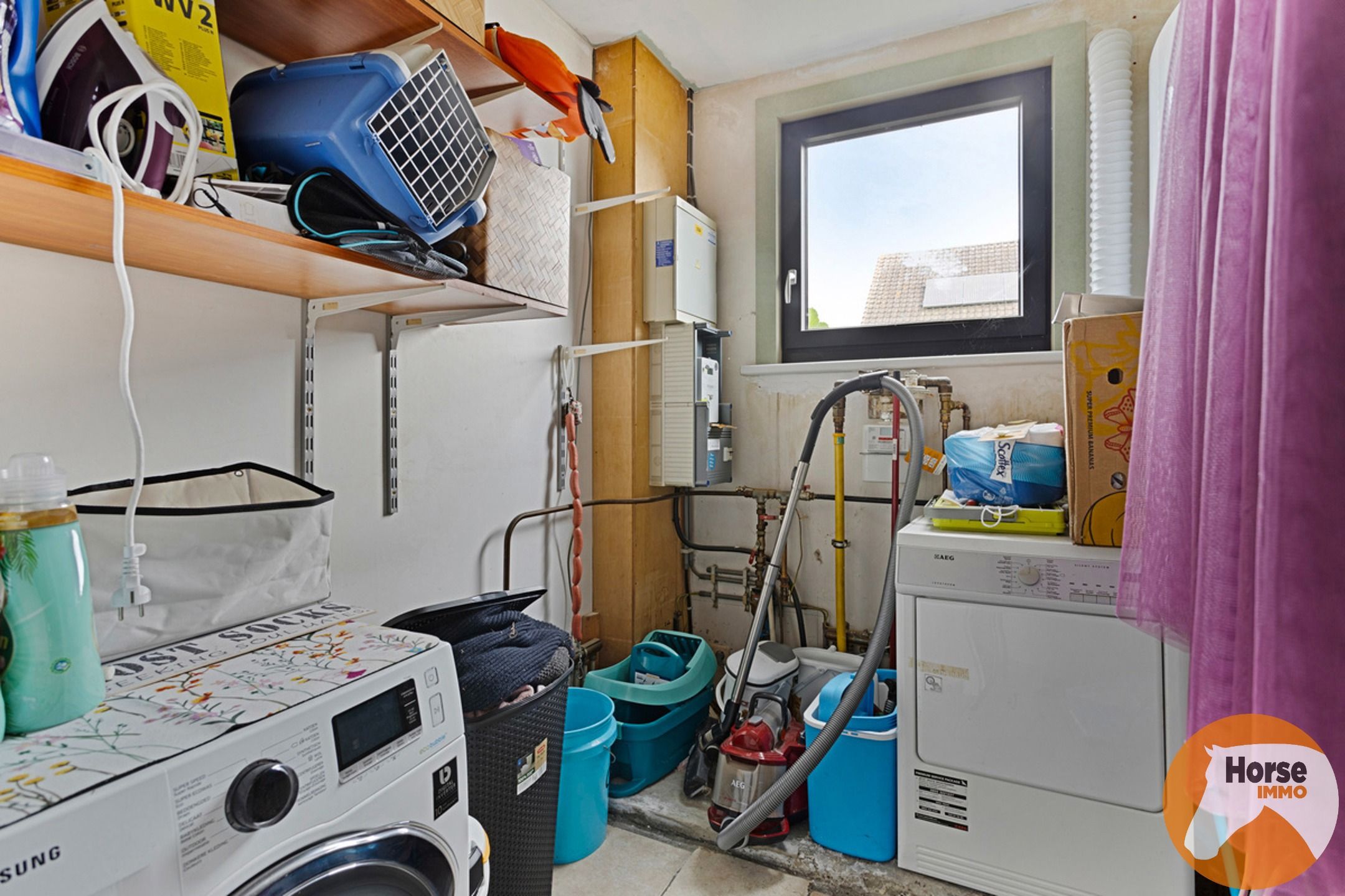 MASSEMEN - Landelijke woning met magazijn/ paardenstal foto 11