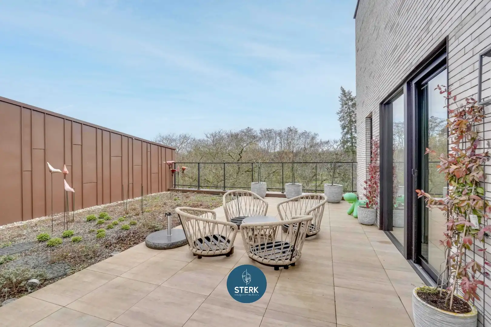 EXCLUSIEF PENTHOUSE OP EEN TOPLOCATIE TE EISDEN-MAASMECHELEN !  foto 30