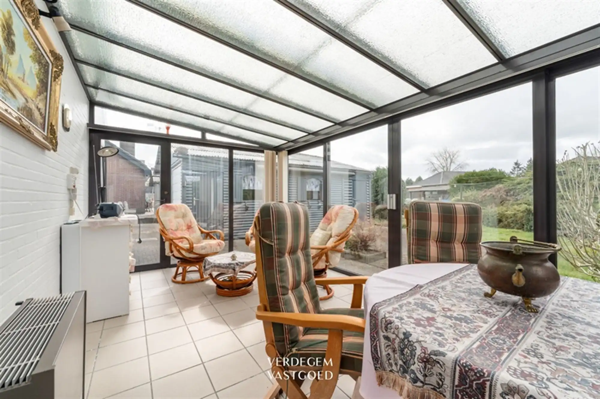 Fijne bungalow met 3 slaapkamers, zonnige tuin en dubbele garage foto 10