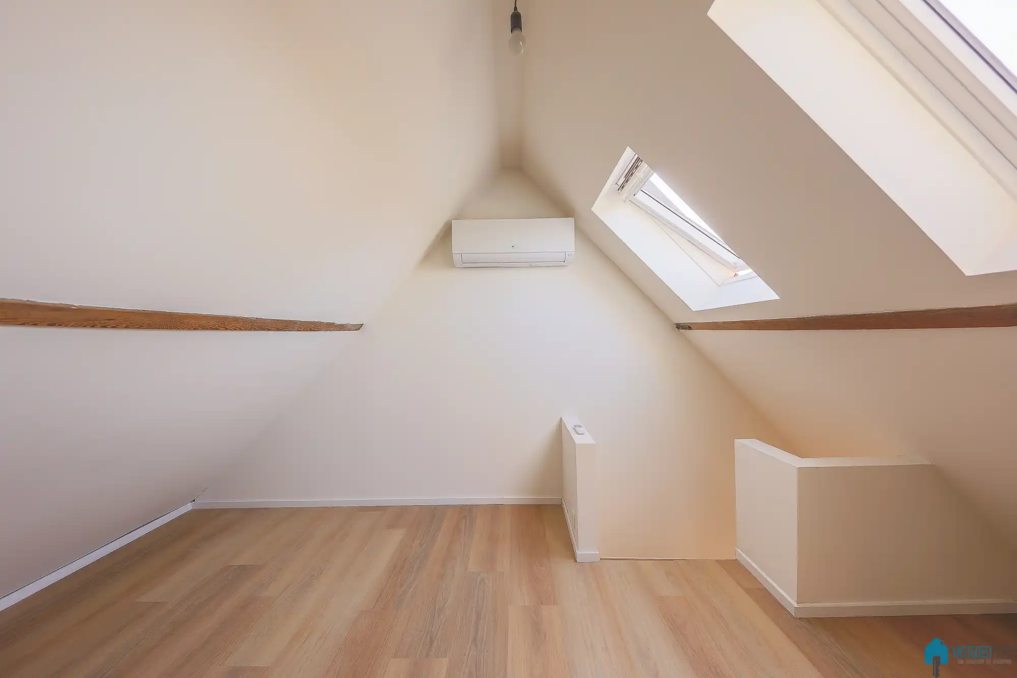 Volledig gerenoveerde stadswoning  foto 21