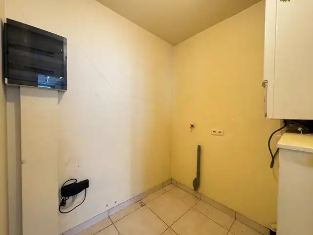 Zeer ruim 2 slpk appartement te huur in Westende dorp! foto 16