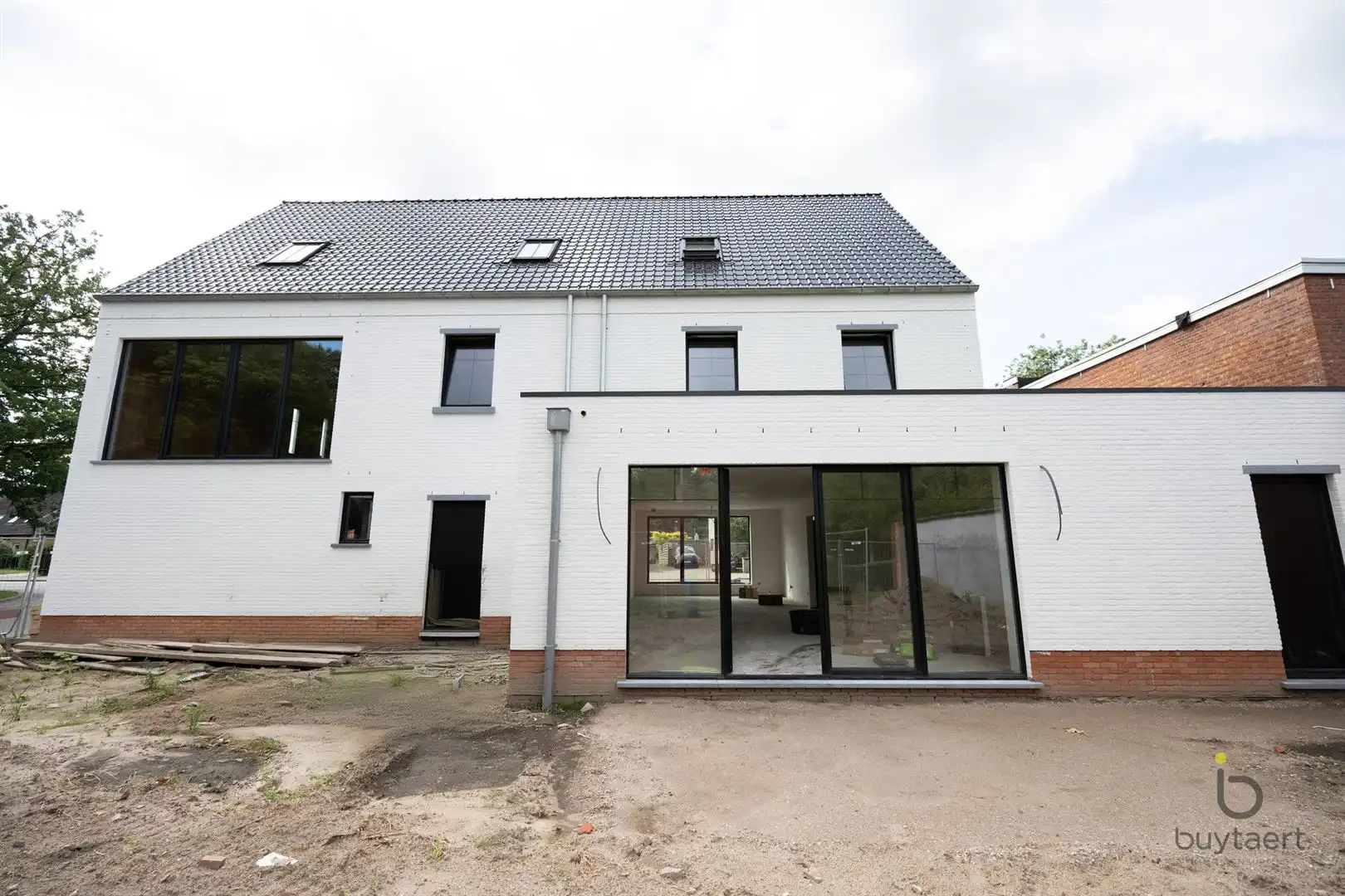 Karaktervolle nieuwbouw BEN half open bebouwing, centraal gelegen nabij het mooie dorpje oud Schilde! foto 8