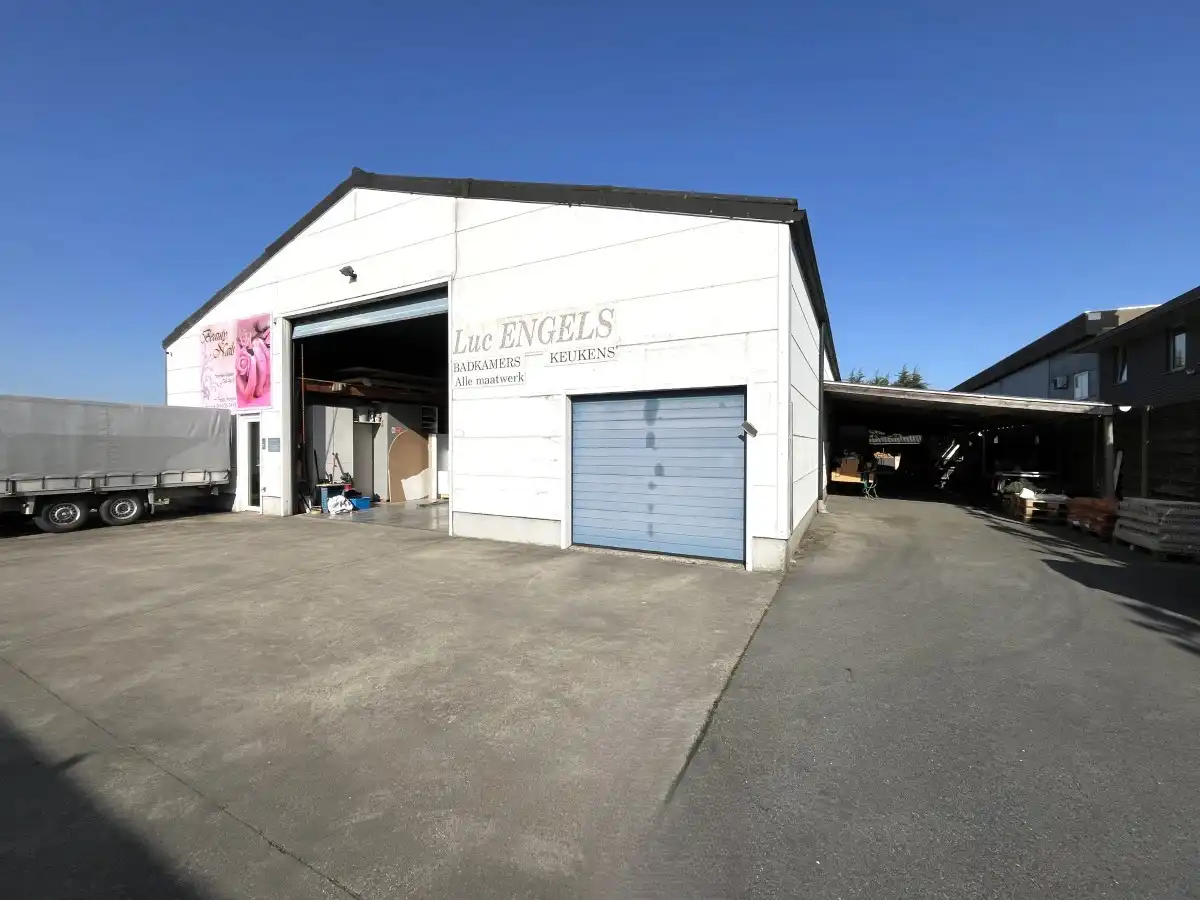 Dadizele – Ruime woning met loods van ca. 400 m², zwembad en bureelruimte foto 45