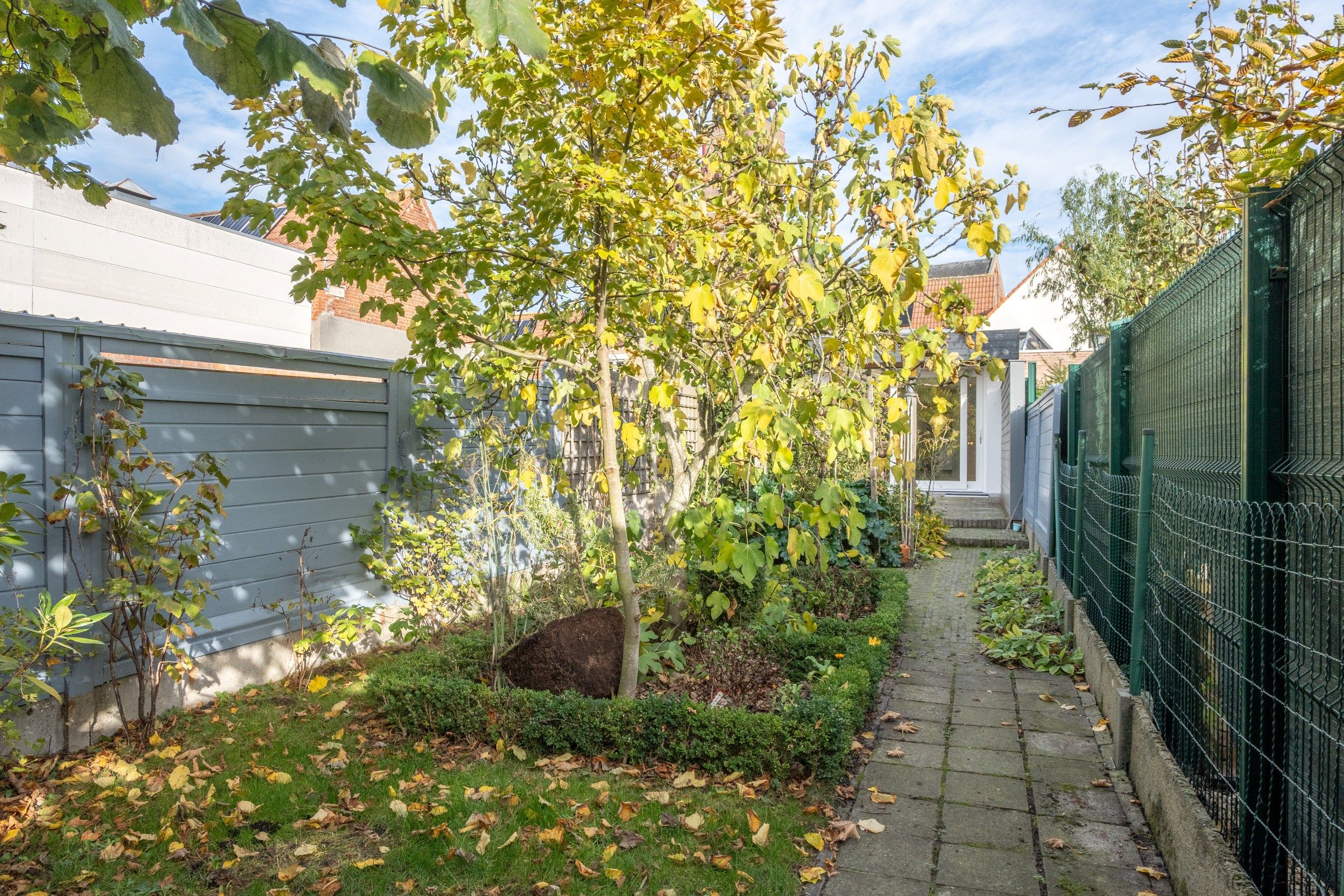 Leuke woning met grote garage te Moerkerke foto 2