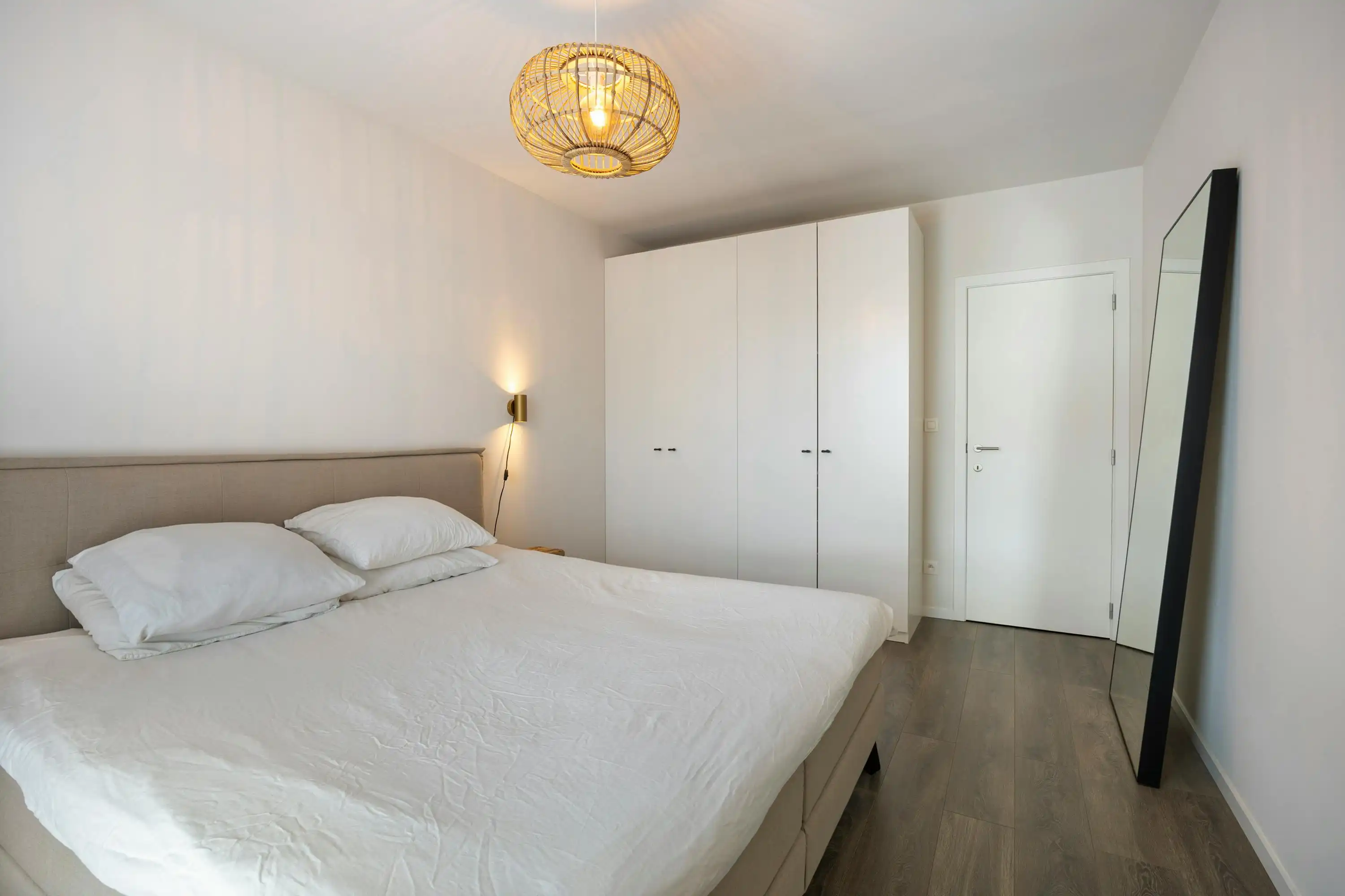 Tof instapklaar appartement met staanplaats te koop in Meer! foto 17