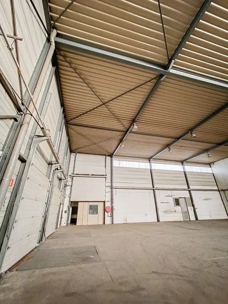 3400m² bedrijfsgebouw op 99a85ca foto 13
