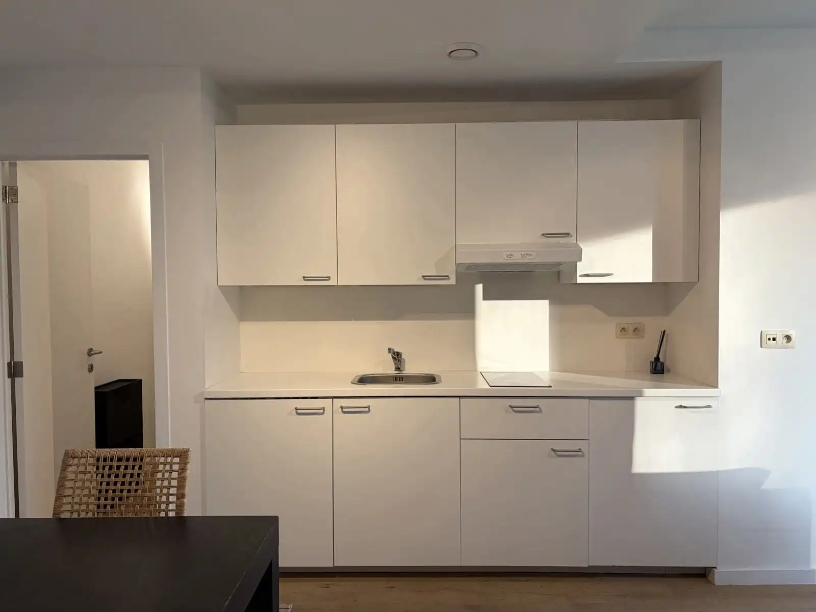Studio te huur foto {{pictureIndex}}