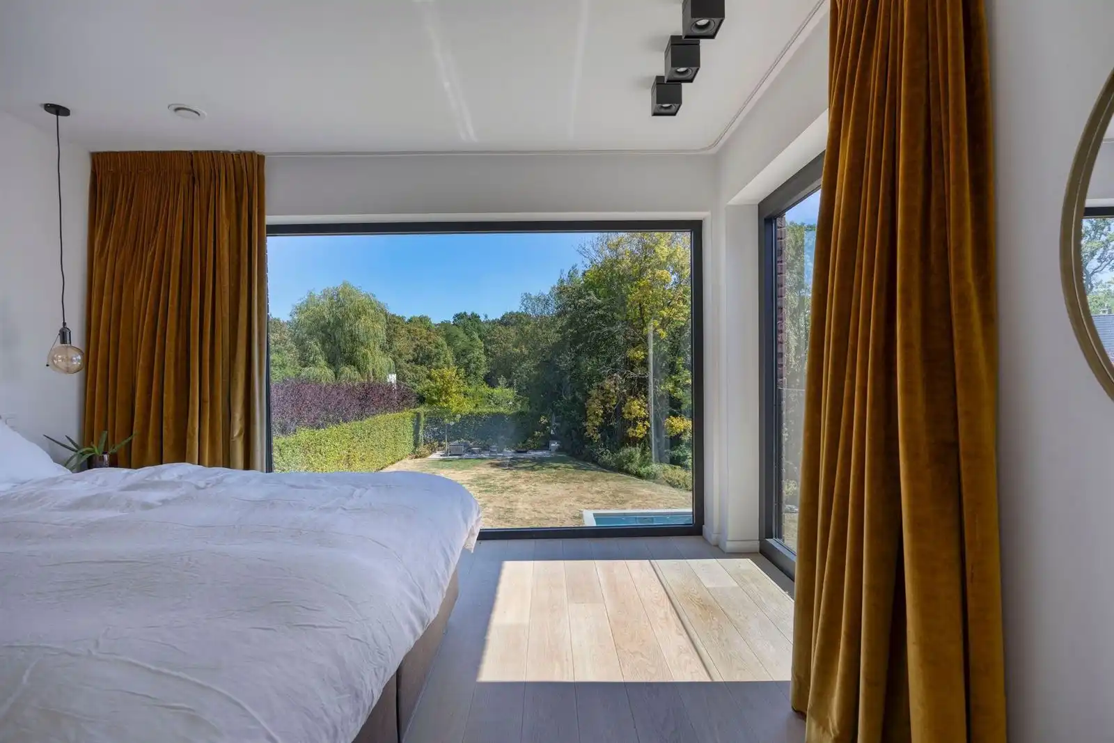Luxe villa (320m²) met zwembad in Beersel (Alsemberg) foto 14