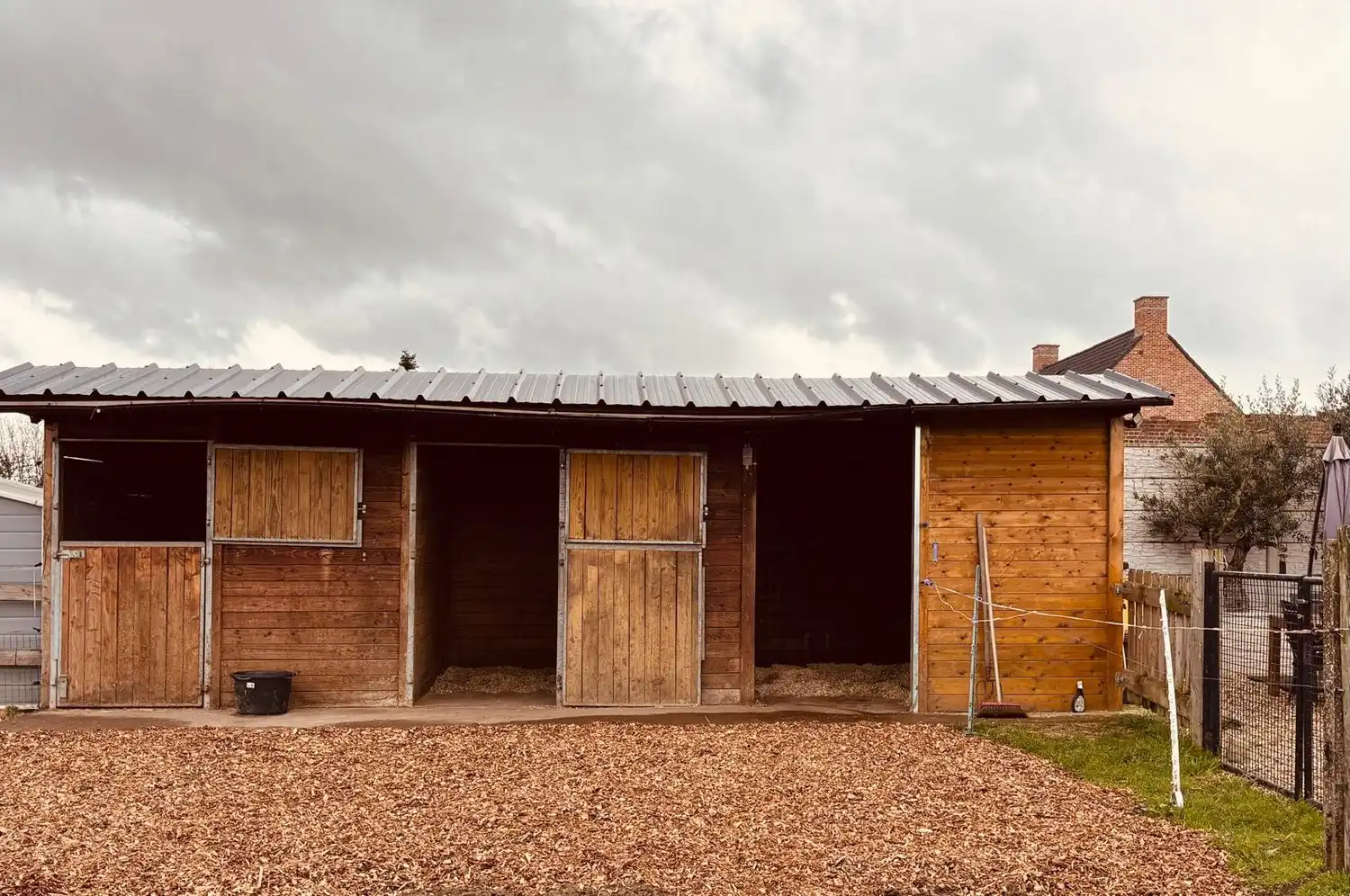 Mooie, gezellige gezinswoning te koop, ideaal voor paardenliefhebbers! foto 22