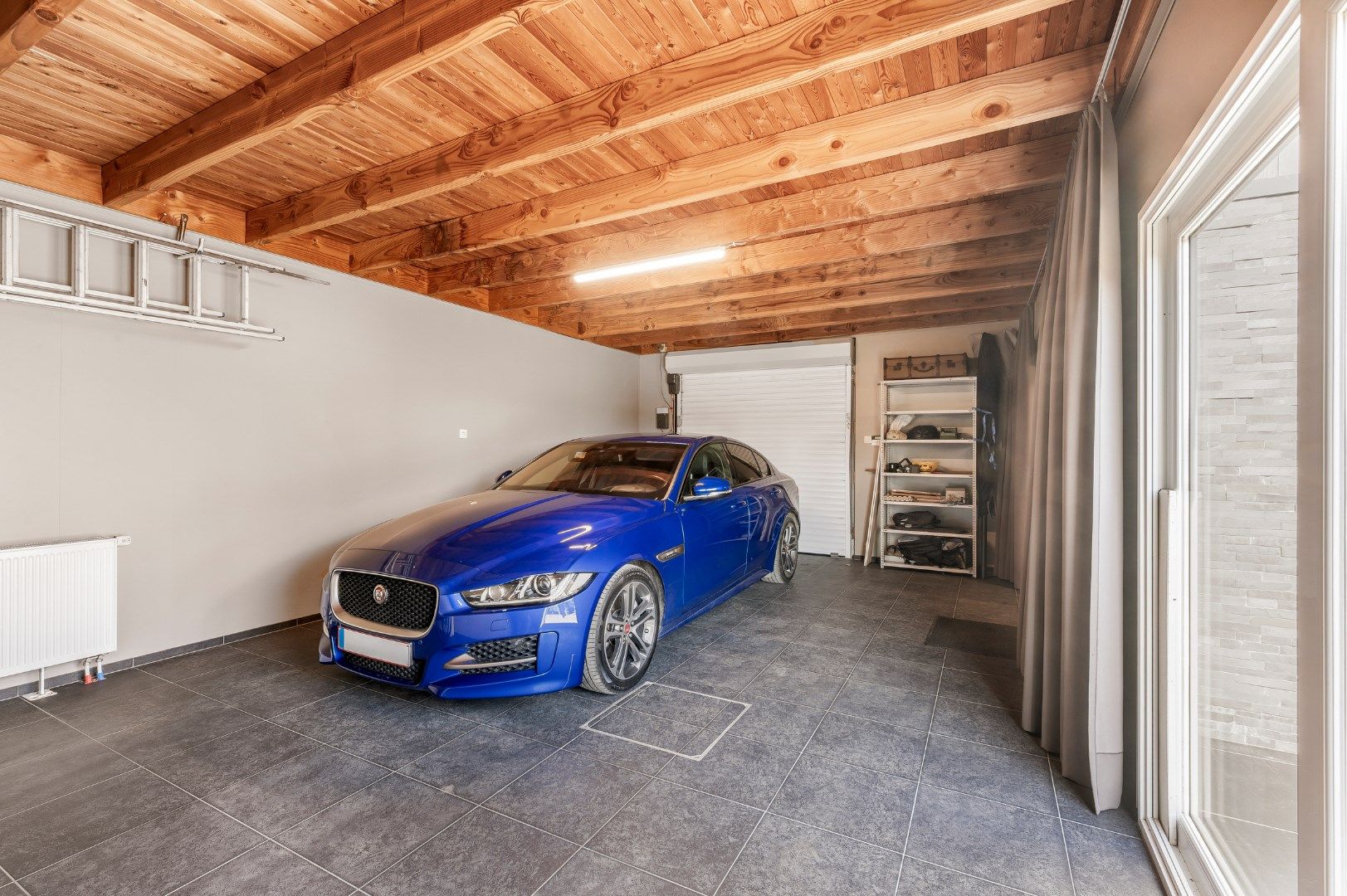 GERENOVEERDE WONING MET 3 SLPKS, TUIN EN RUIME GARAGE (973m²) foto 18