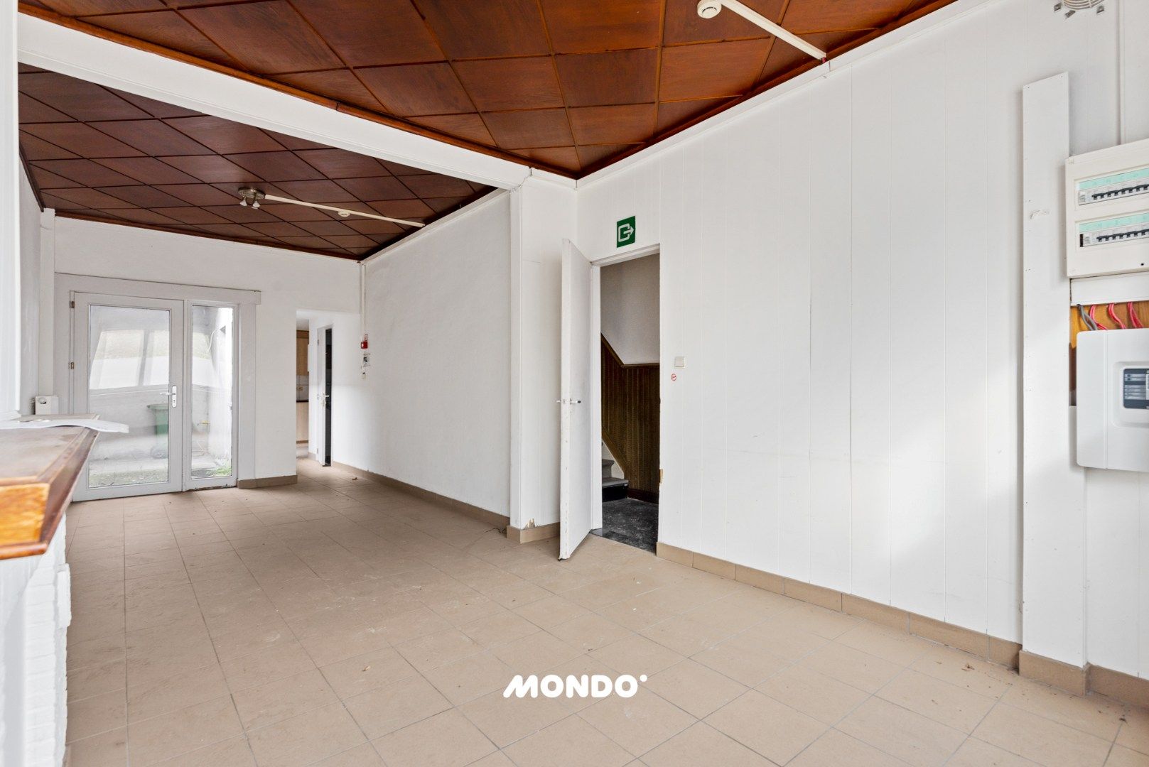 Rustig gelegen woning met 3 slaapkamers en veel potentieel nabij het centrum! foto 4