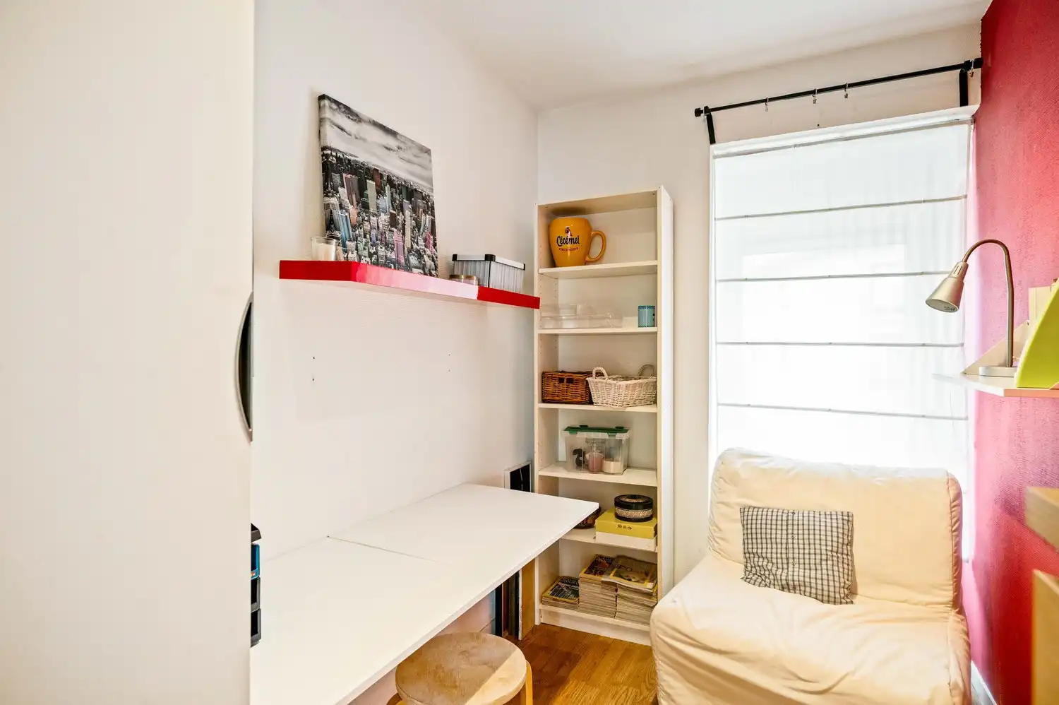 Instapklare woning met 4 slpkrs met gezellige stadstuin en garage foto 18