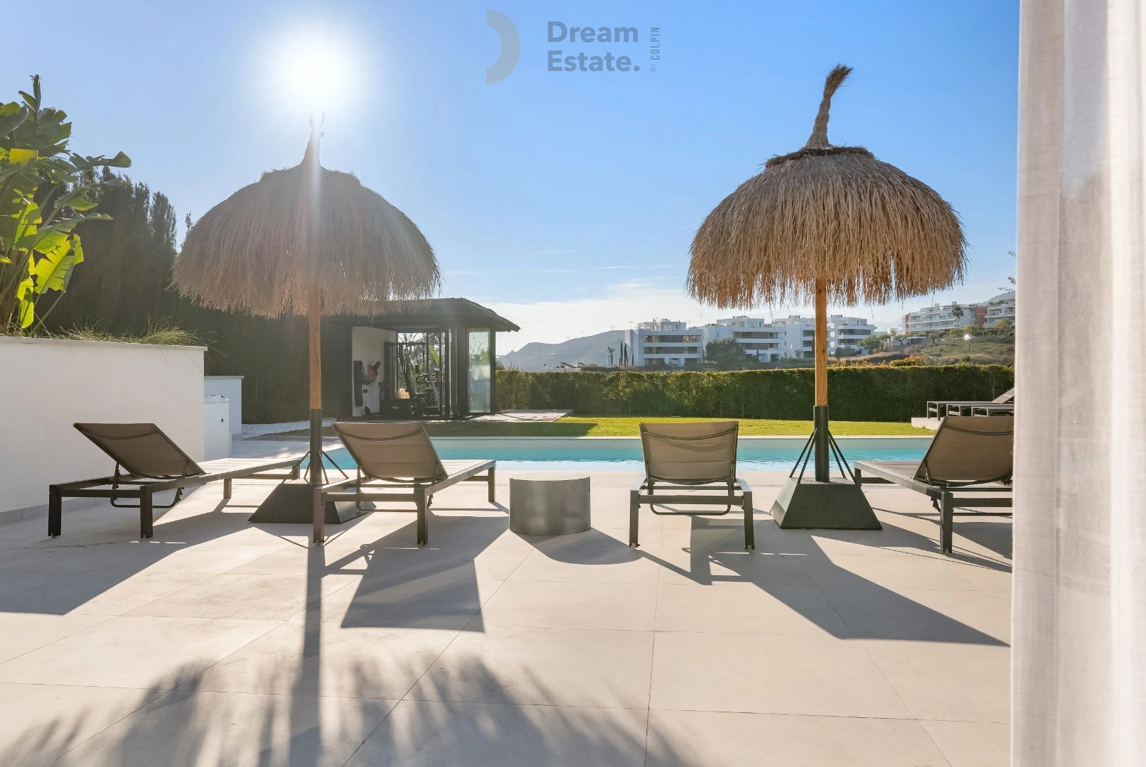 Een mooie ruime villa in de exclusieve afgesloten gemeenschap van Puerto del Capitán, Nueva Andalucia. foto 20