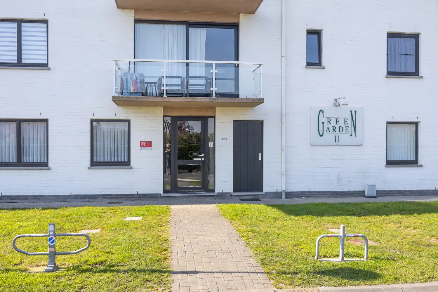 Gerenoveerde studio met zonnig terras te koop in Middelkerke foto 19