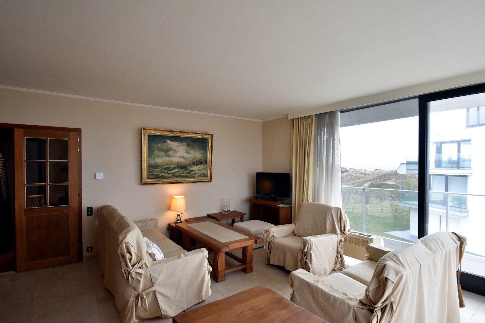 Lichtrijk appartement met adembenemend zicht op de duinen en de zee foto 11
