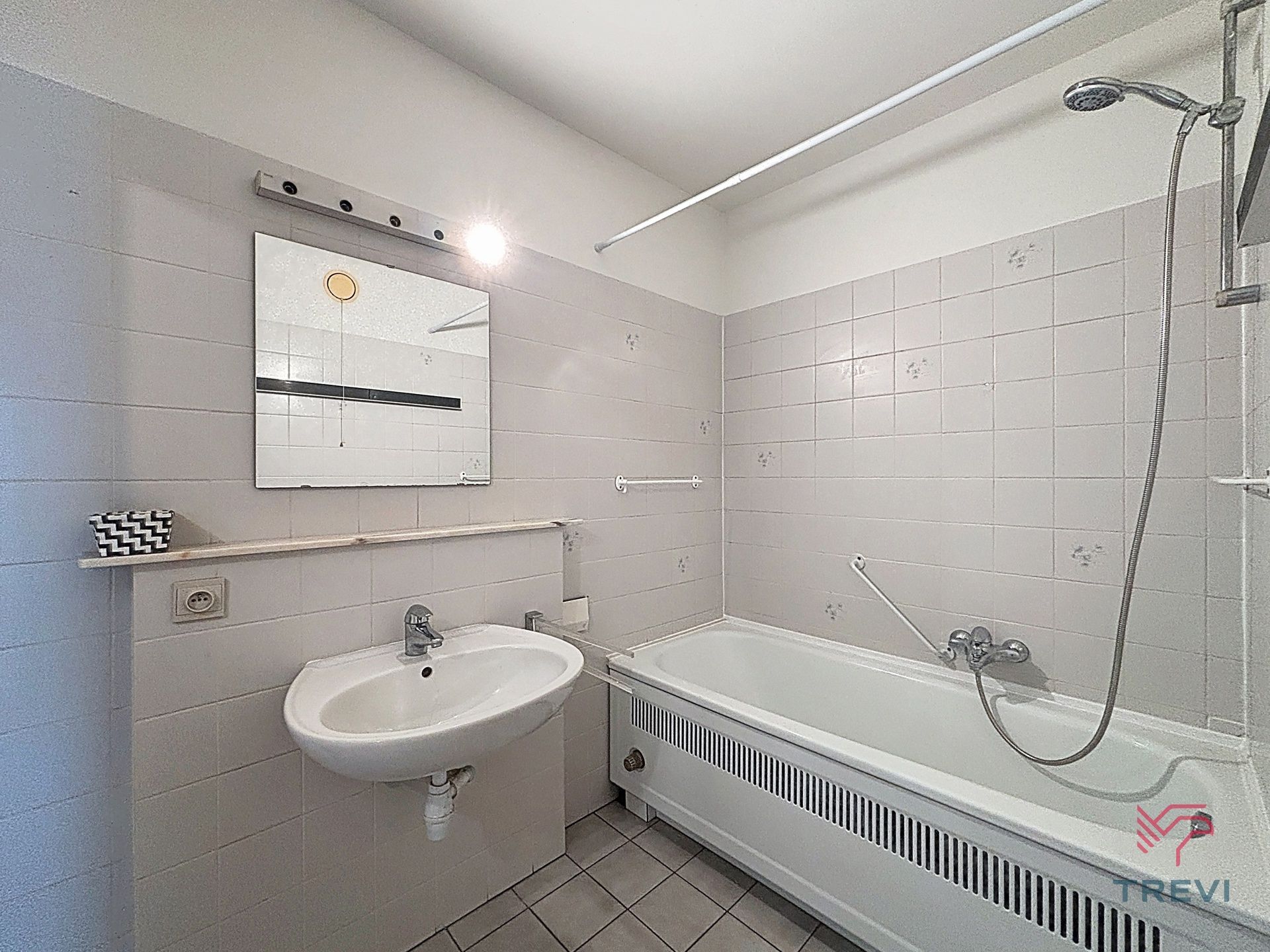 2-slaapkamerappartement met terras  foto 7