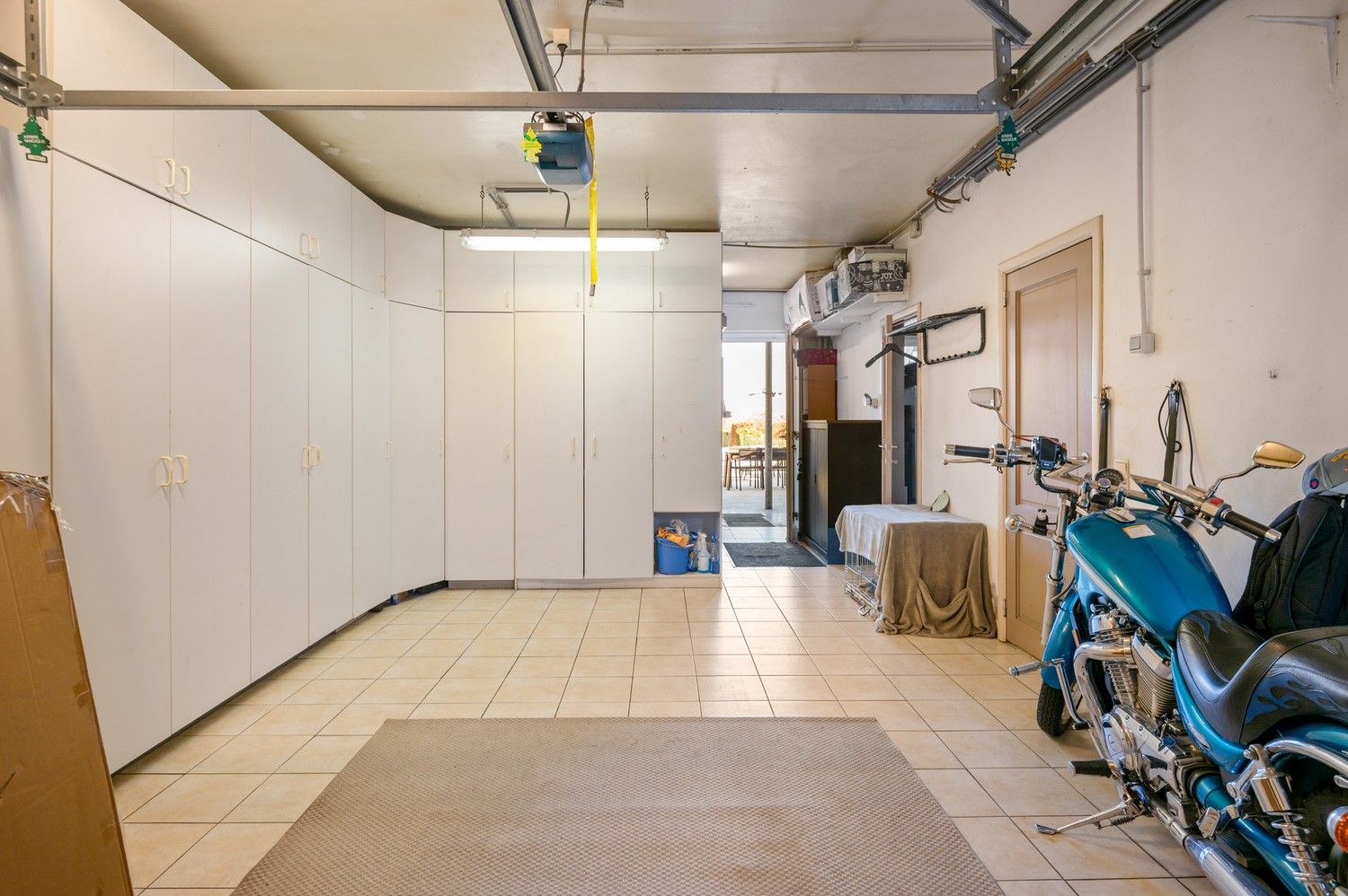 Instapklare woning met 3 slaapkamers en tuin te koop te Boechout foto 12