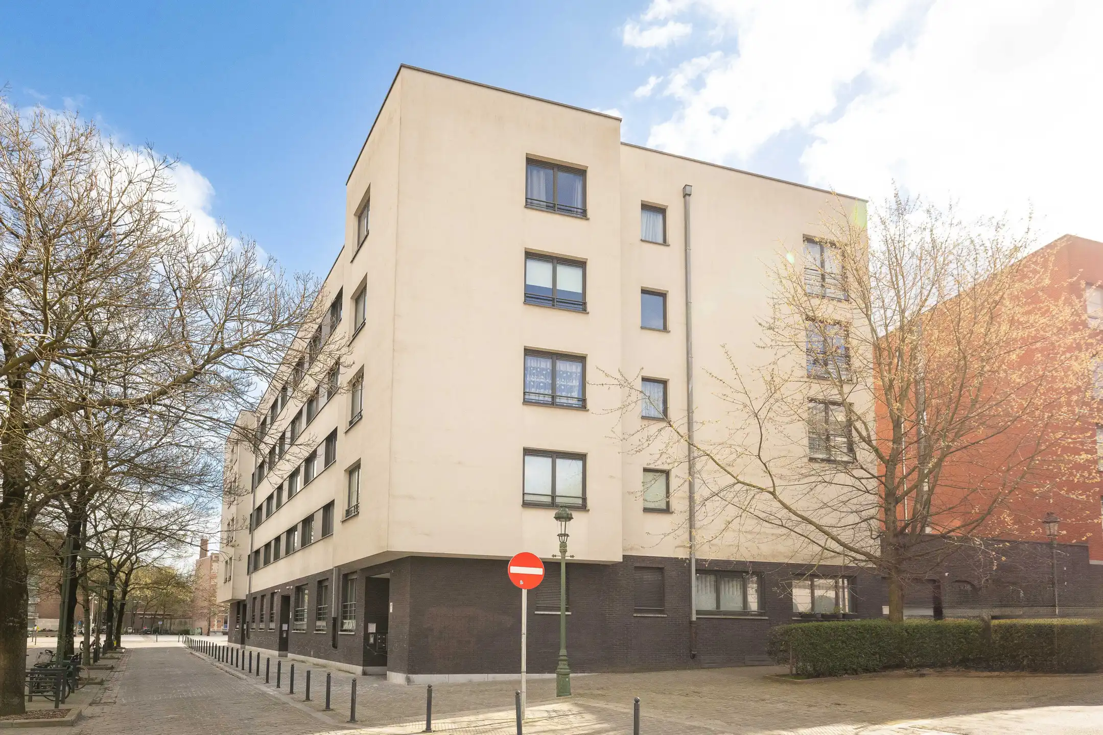 Aantrekkelijke zin Ruimte, licht en comfort in één foto 20