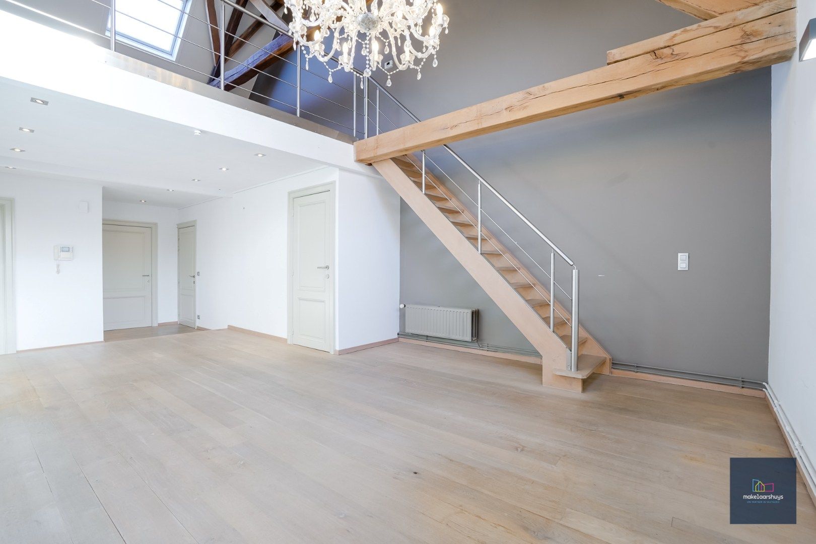 INSCHRIJVEN via de site ; Stijlvolle duplex in de hist. stadskern  foto 3