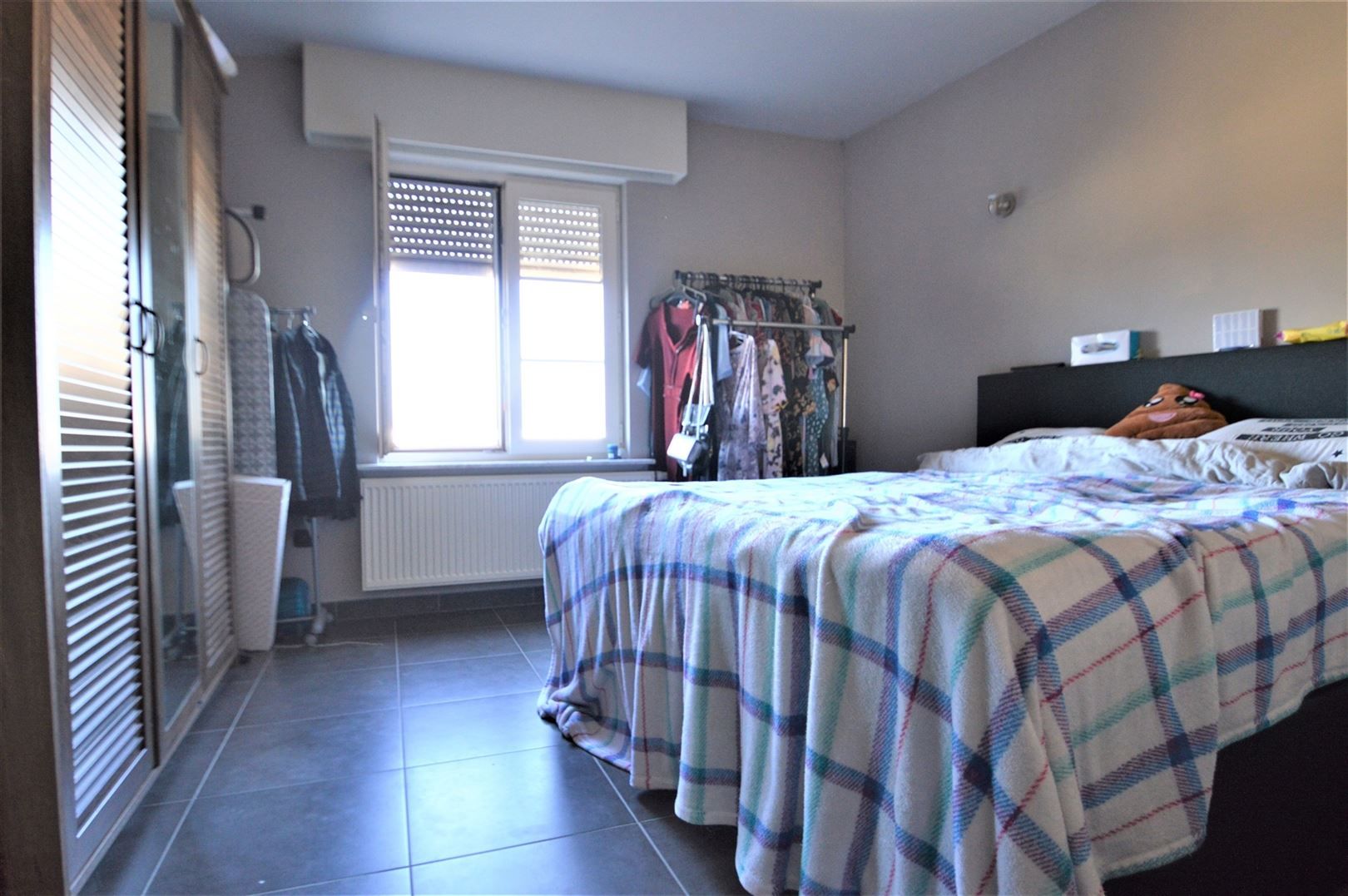 Gezellig ruim appartement  met garage foto 8