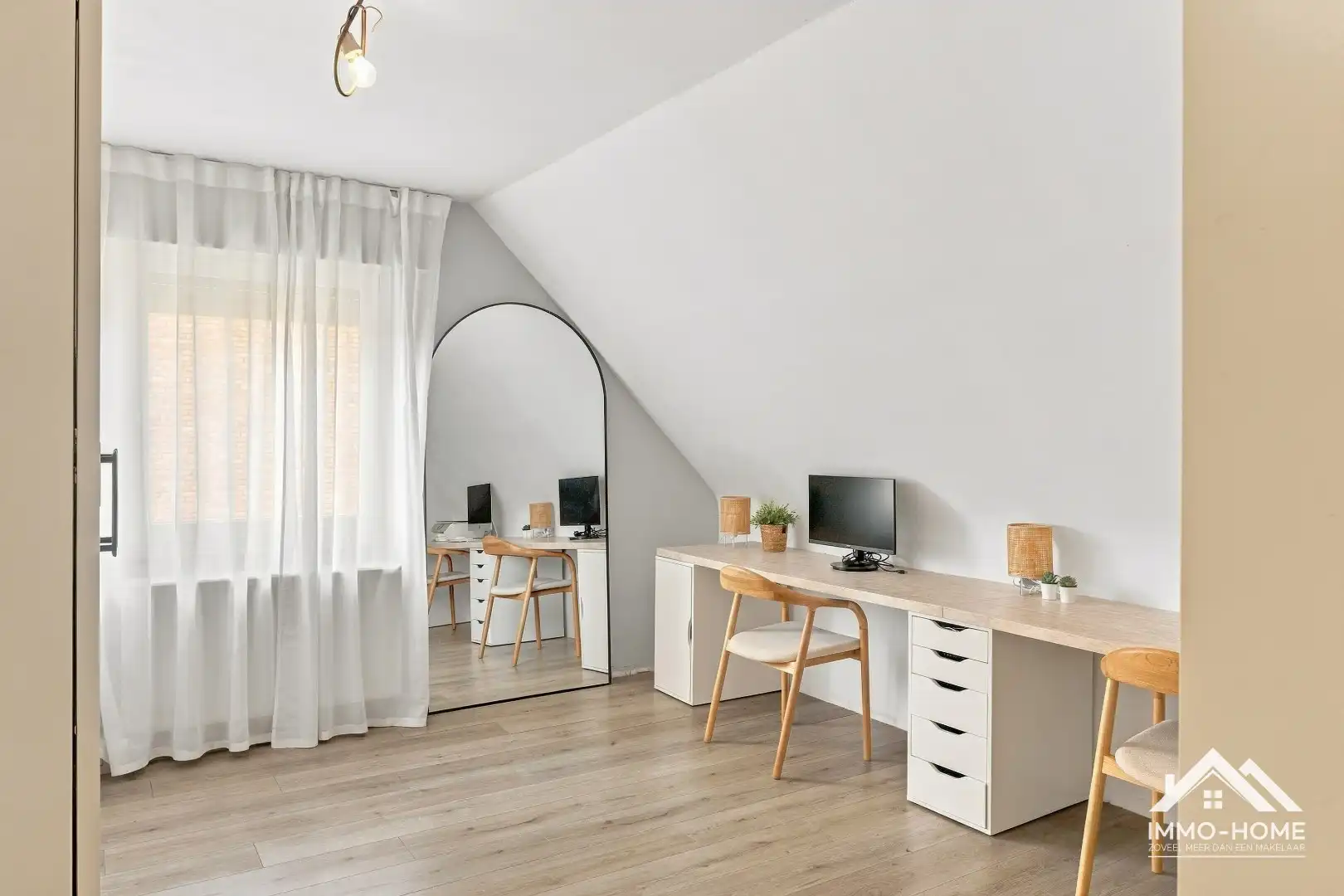 Knappe vrijstaande woning met ruime grond op landelijke ligging!  foto 20