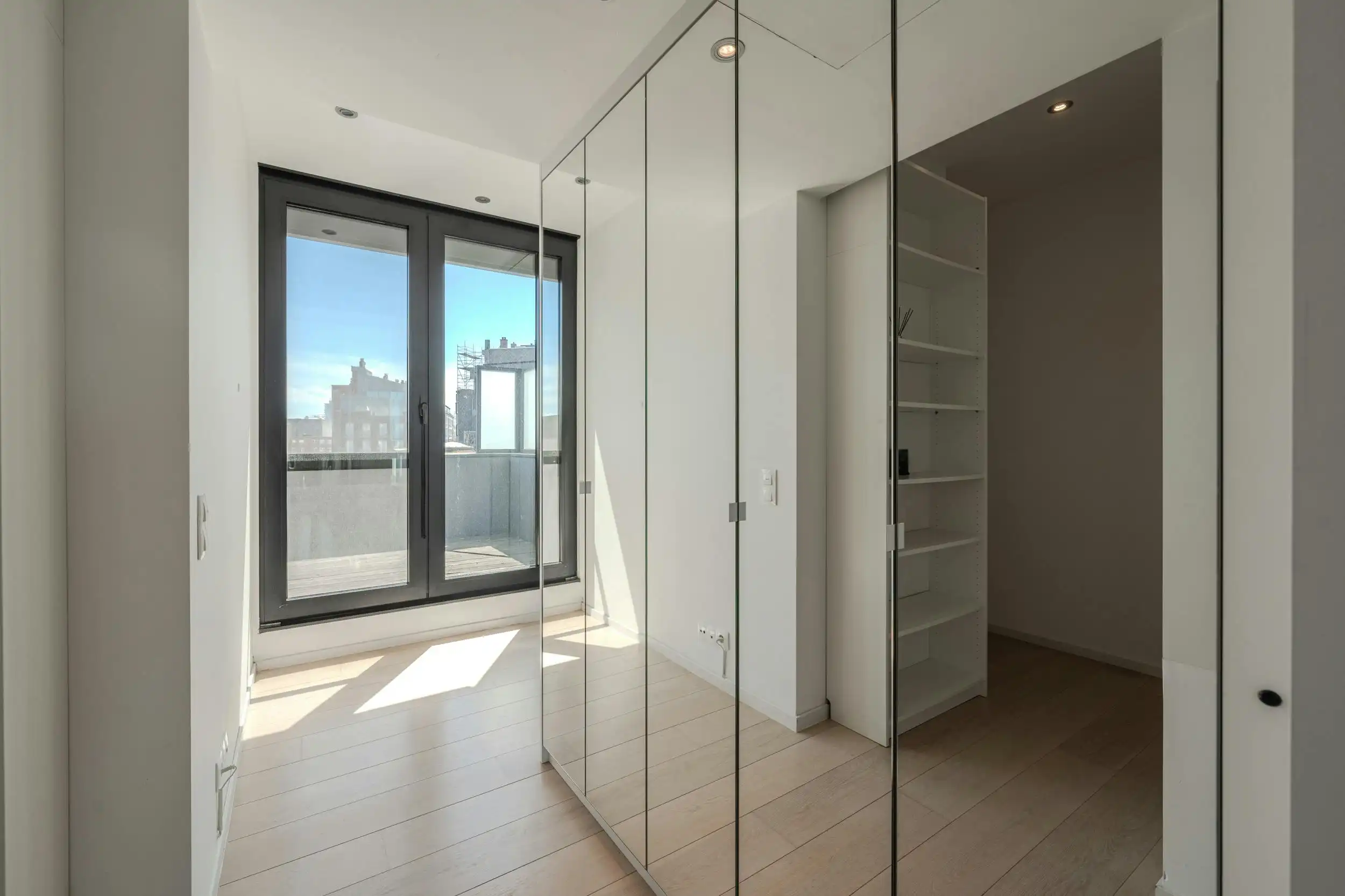 Magnifiek appartement met terras en zeezicht te Oostende foto 22