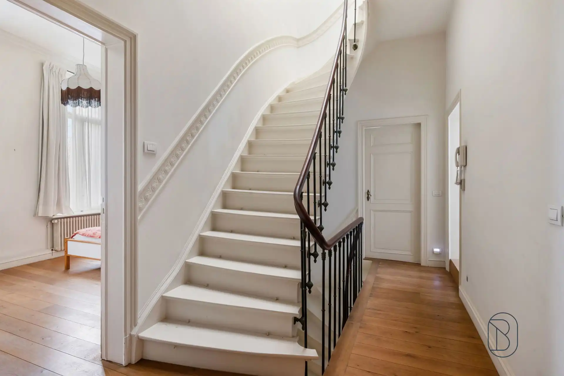 Charmante herenwoning met 5 slk en prachtige stadstuin foto 22
