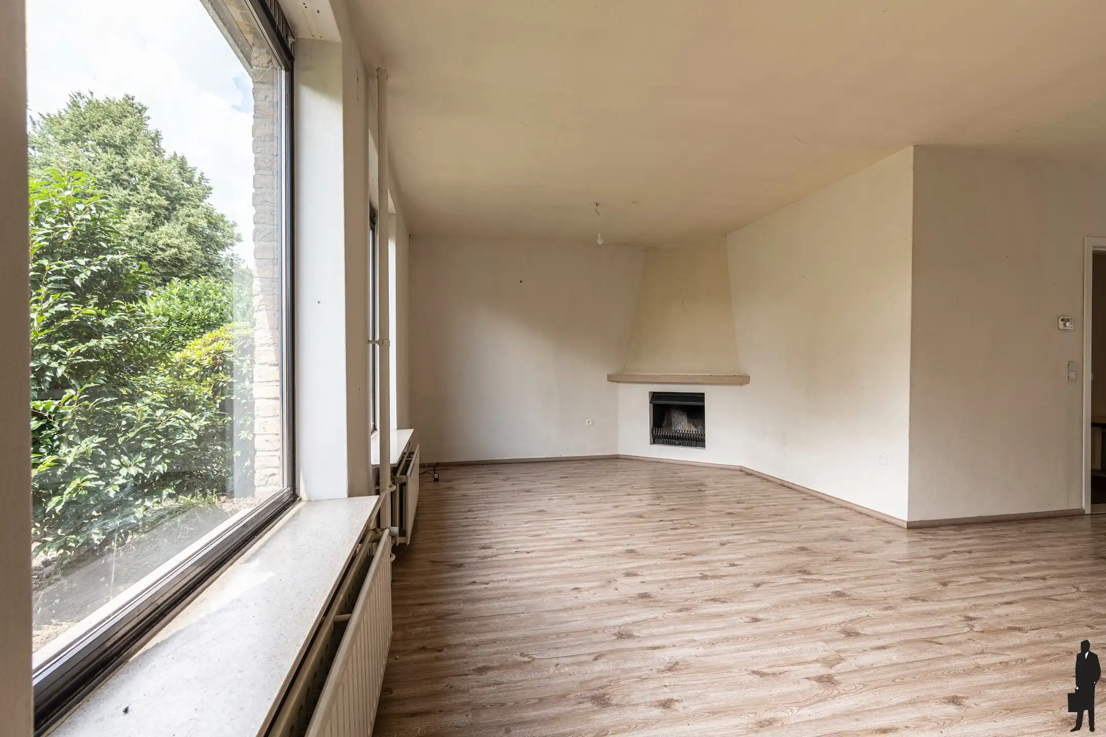 Eengezinswoning in kindvriendelijke omgeving met 4 slaapkamers en ruime garage op een perceel van ca. 318 m²! foto 15