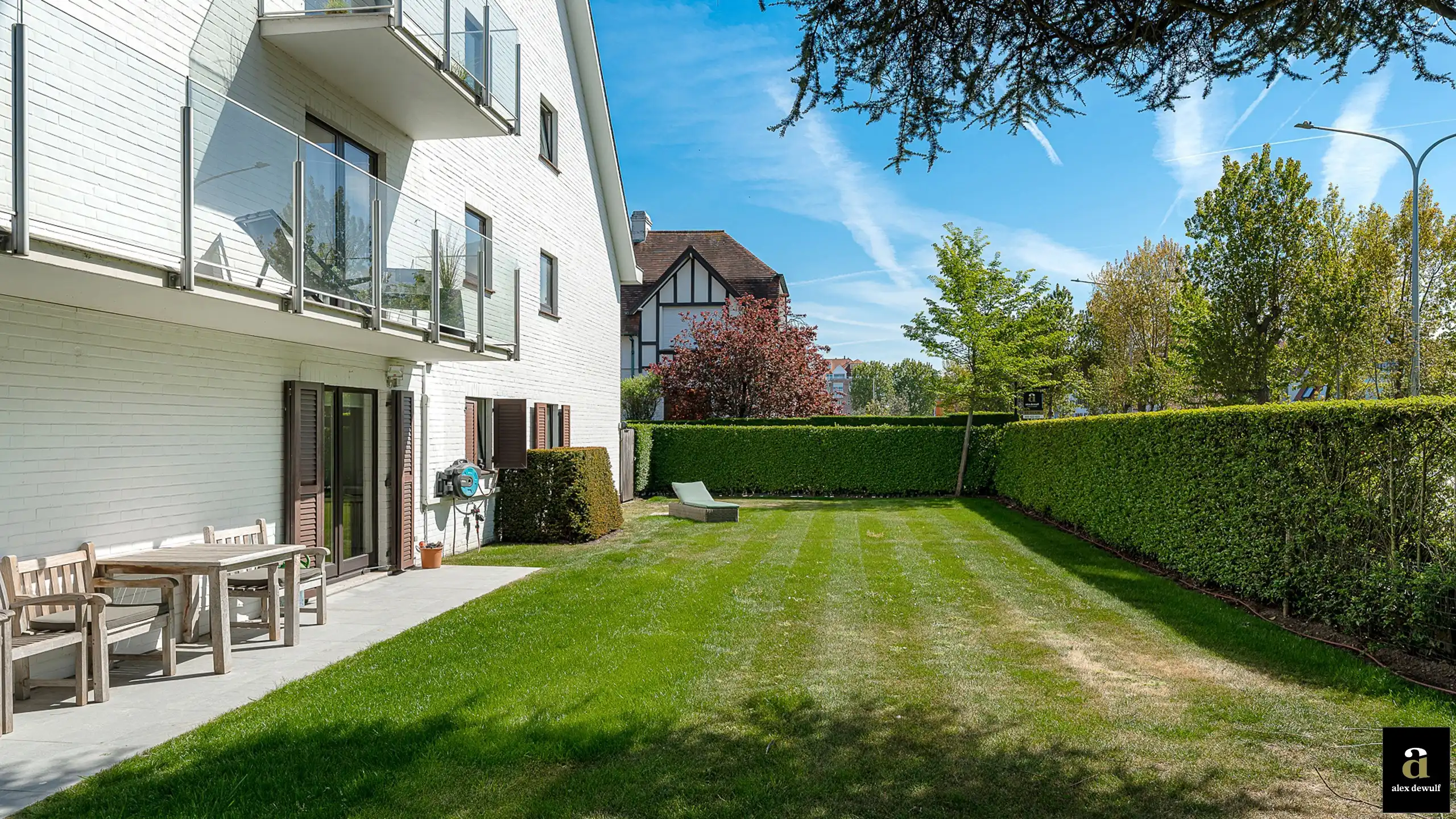 Ruim gelijksvloers tuinappartement met 3 slaapkamers, garage en kelder [Elizabetlaan / Neptunuspad]. foto 18