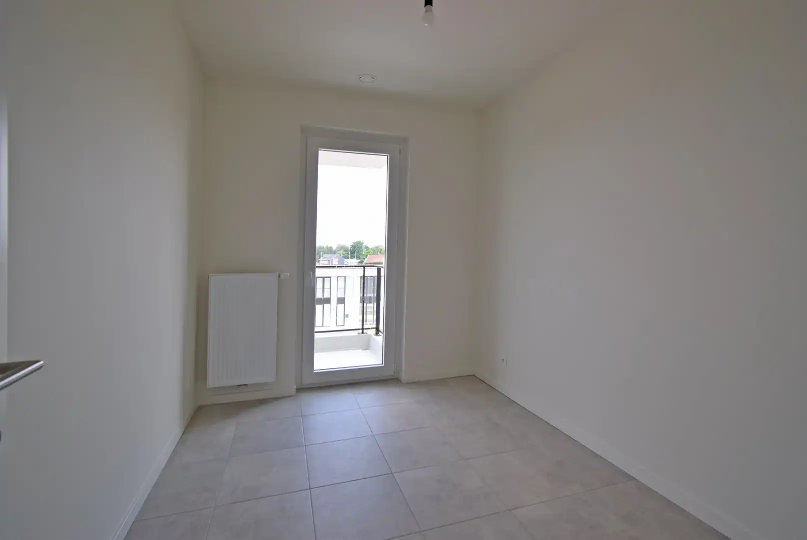 INSTAPKLAAR NIEUWBOUWAPPARTEMENT MET RUSTIGE LIGGING foto 9