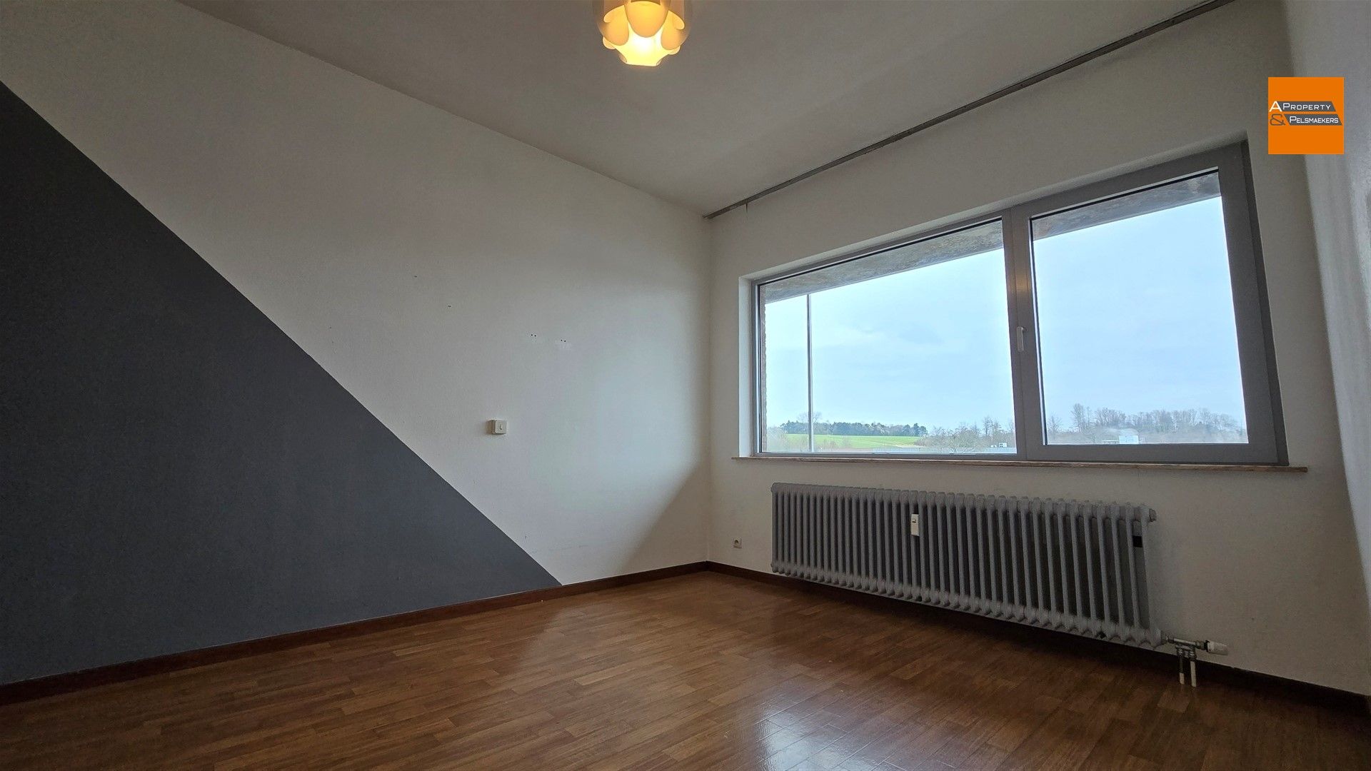 Ruim en lichtrijk appartement met terras en garagebox te huur in Herent foto 9