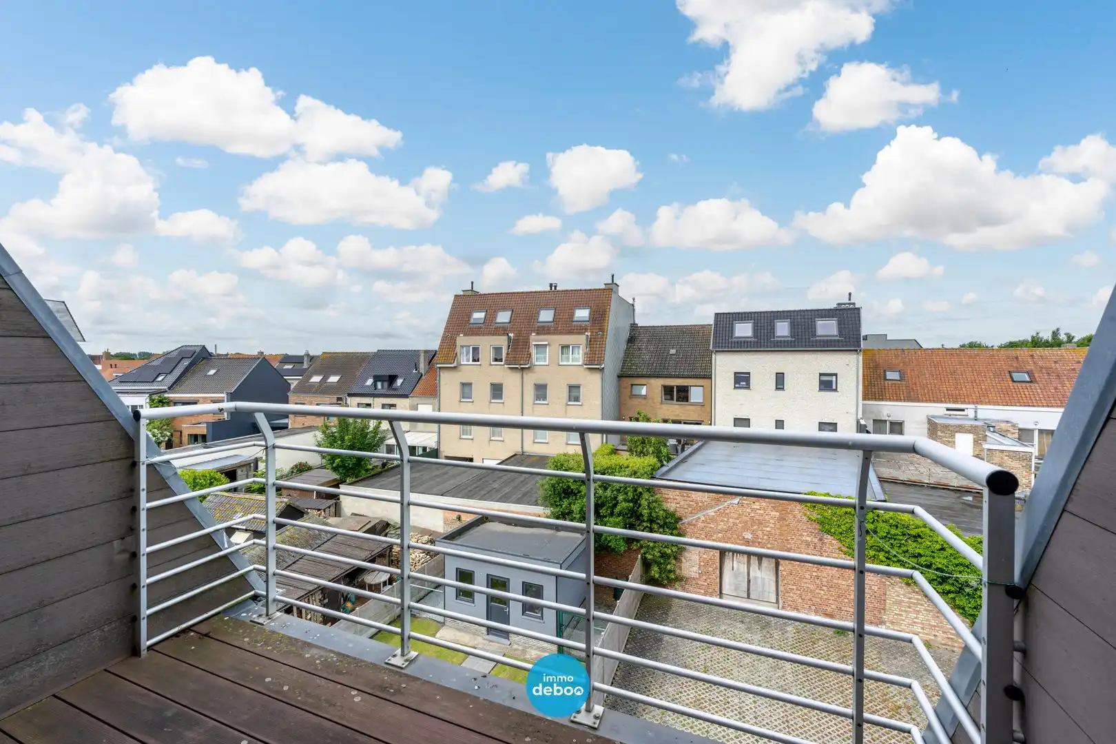 Perfect onderhouden duplex met open zicht vlakbij zee foto 10