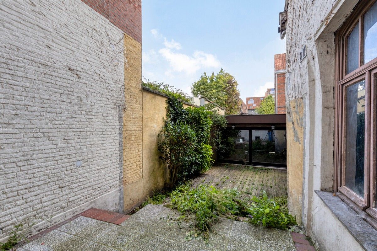 Historisch herenhuis aan het Zuidpark centrum Gent. foto 9