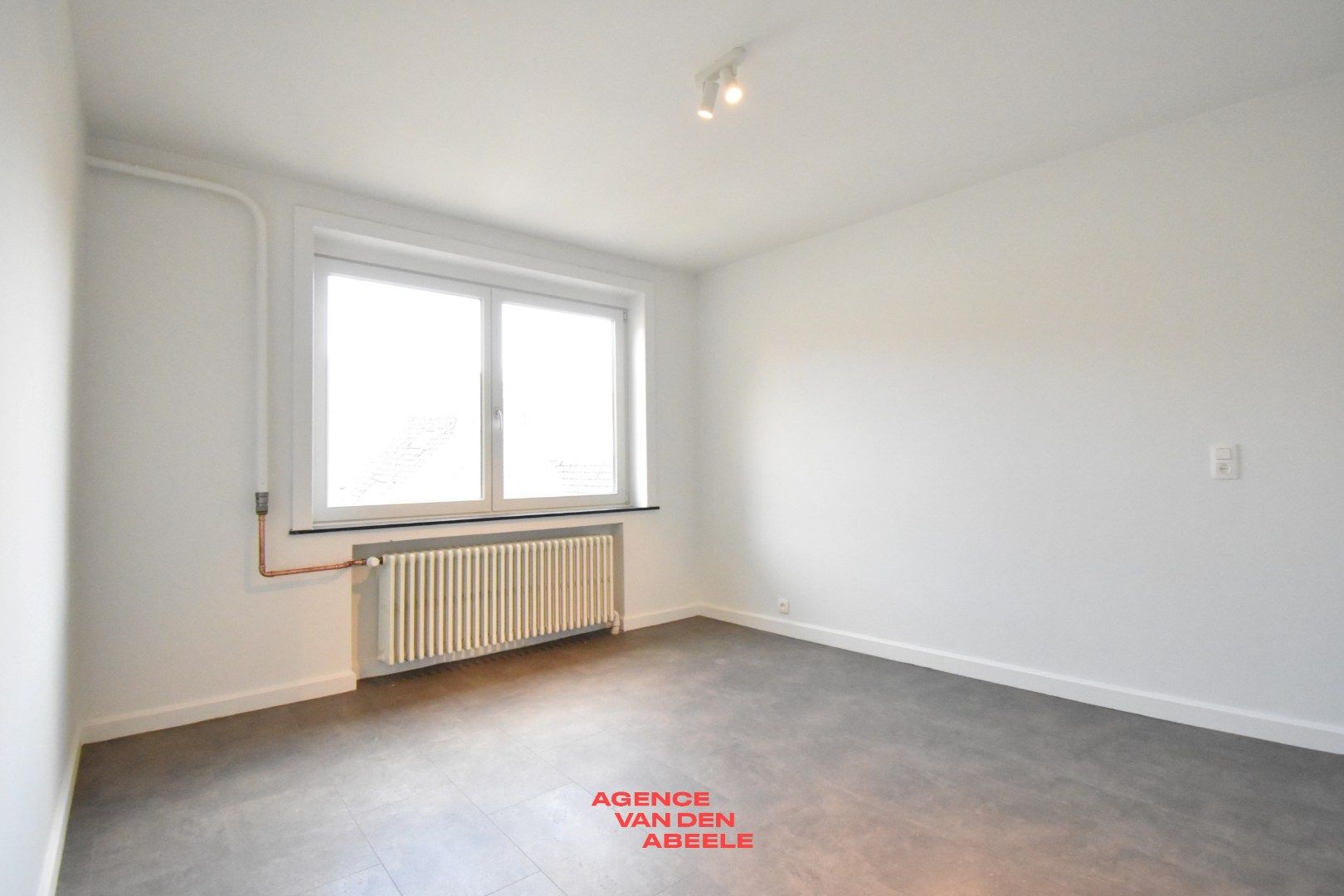 Gerenoveerd appartement in hartje Brugge foto 7