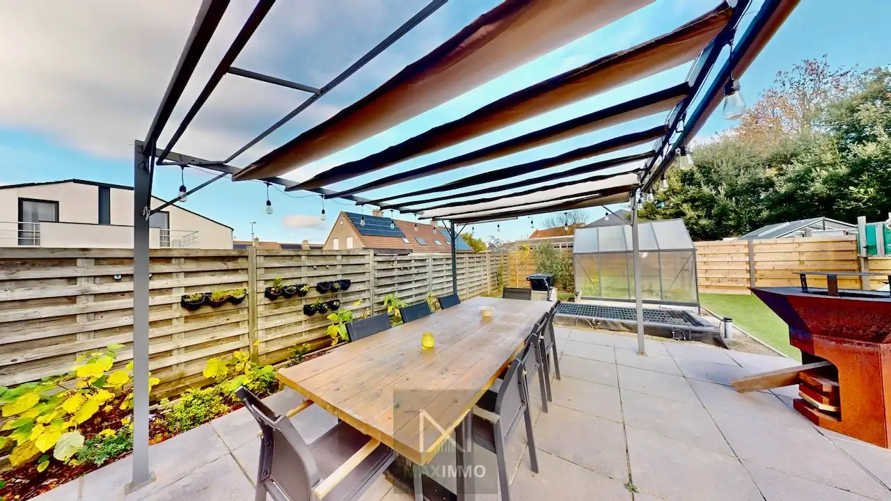 Instapklare gezinswoning met tuin en grote garage in Aalbeke foto 14