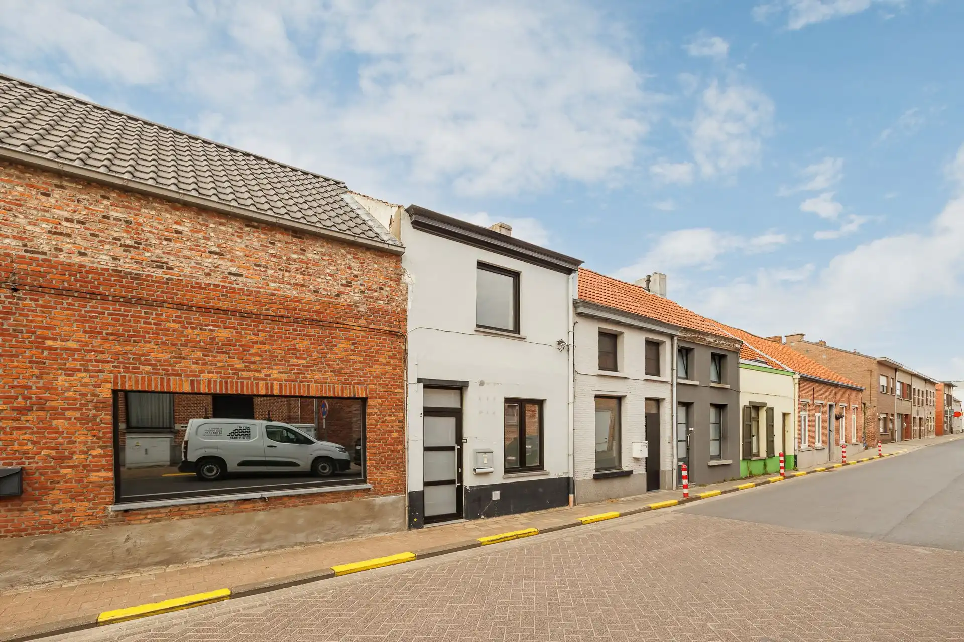 Instapklare woning met zonnige tuin foto 24