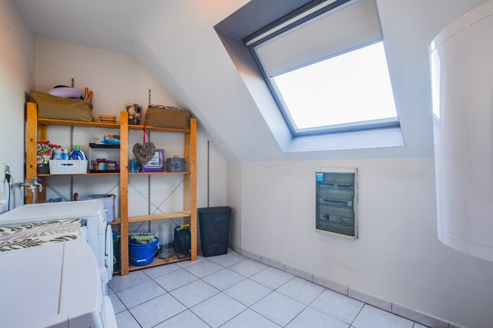 Zeer ruim appartement van 120 m² met 2 slpks in het centrum van Aartrijke foto 12