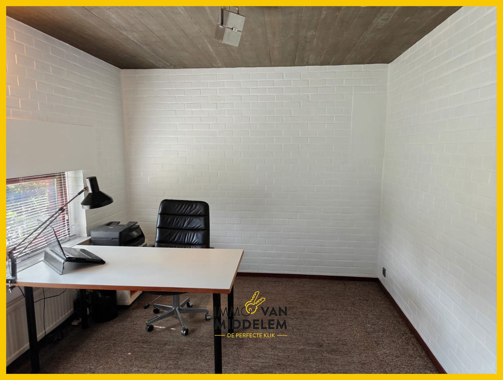 RUIME VILLA MET 4 KAMERS EN BUREAU IN EEN GROENE OMGEVING foto 8