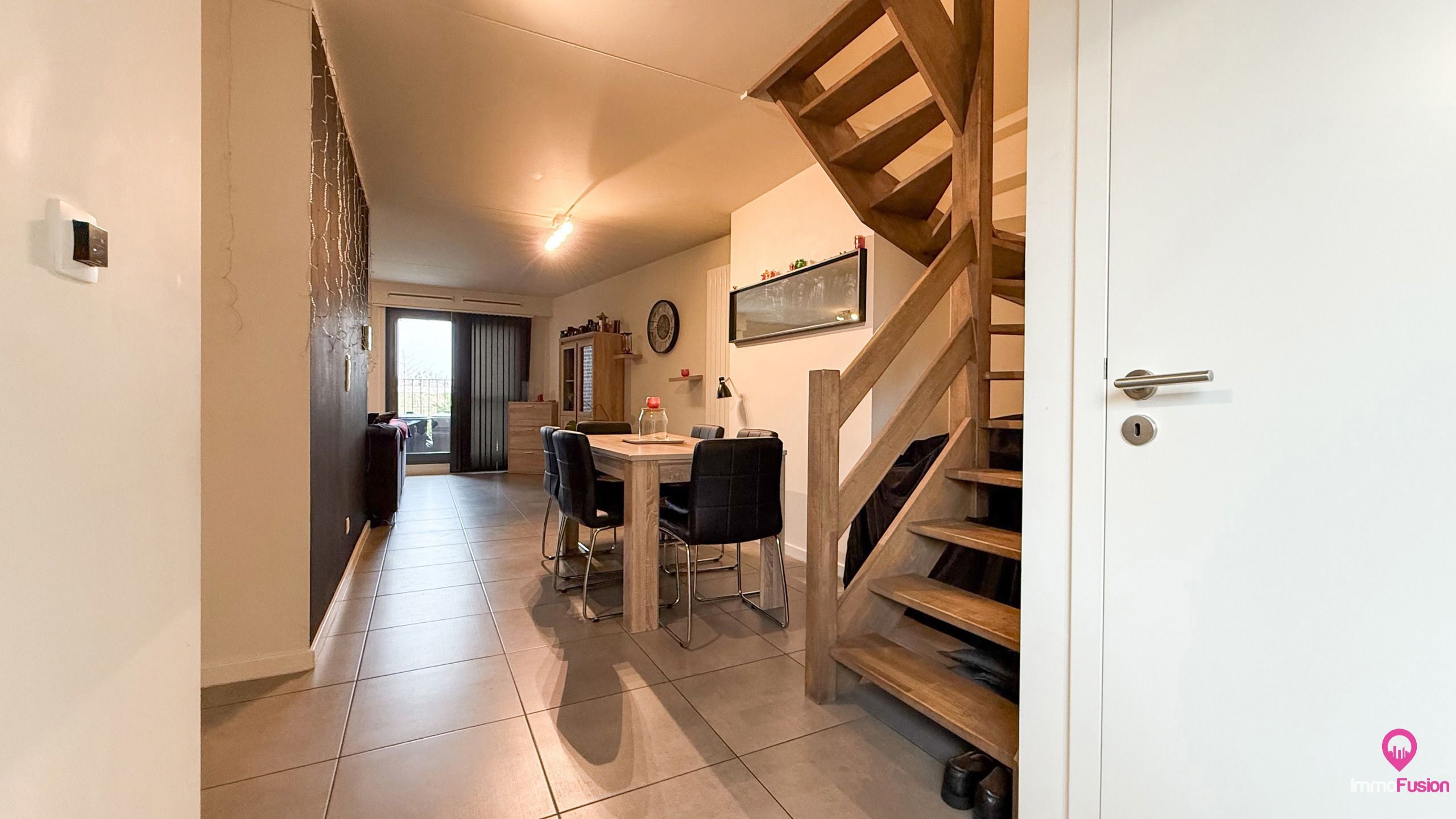 Duplex appartement met 2 slpks te koop in Heusden-Zolder! foto 8
