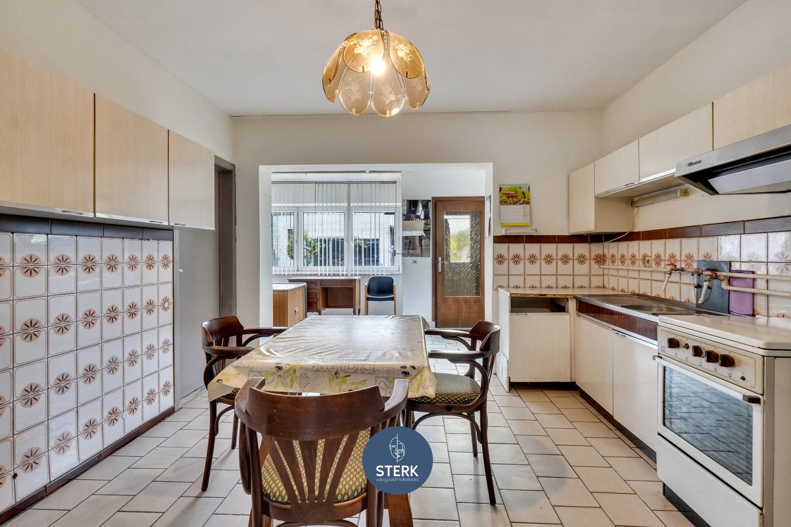 OP TE KNAPPEN GEZINSWONING MET RUIME TUIN TE OPGRIMBIE !  foto 8