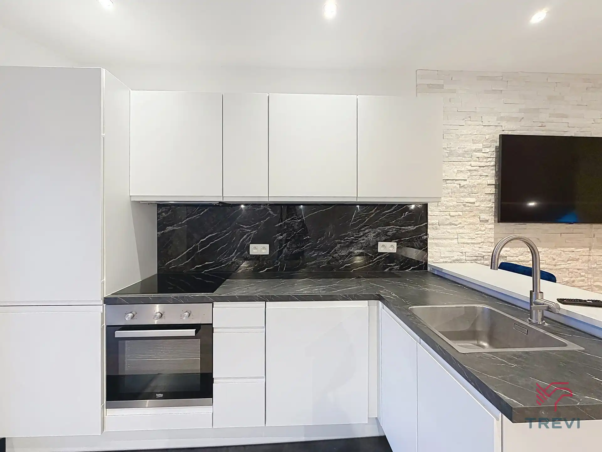 3 kamerappartement in een recent gebouw  foto 4