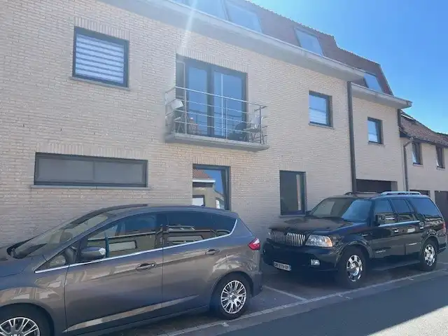 Zonnig woonappartementje met 2 slaapkamers en garage in Koksijde dorp foto 3