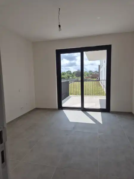 KORTEMARK: Appartement 2.01 met 2 slaapkamers en 3 zitterrassen gelegen op de tweede verdieping van Nieuwbouwresidentie Mila en Nora foto 33