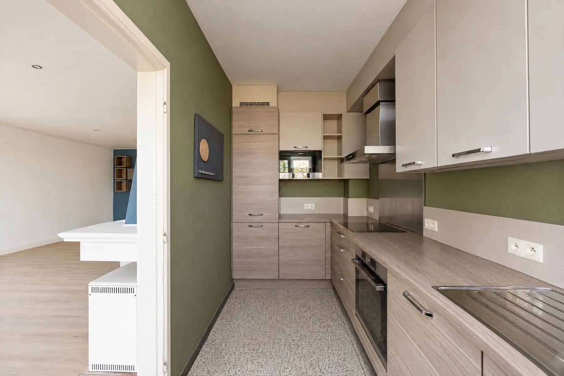 RUIM HOEKAPPARTEMENT MET 3 SLAAPKAMERS & TERRAS foto 5